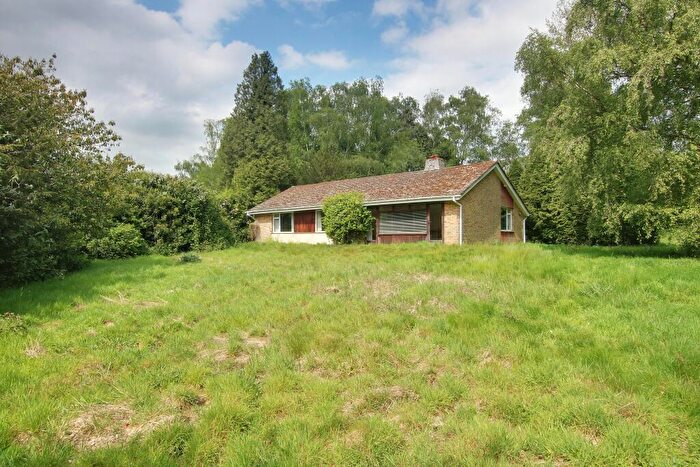 3 Bedroom Detached Bungalow For Sale In Michelmersh, Romsey, SO51