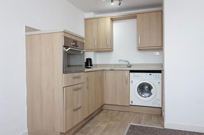 1 Bedroom Flat To Rent In Anglesea Ter Southampton England, SO14
