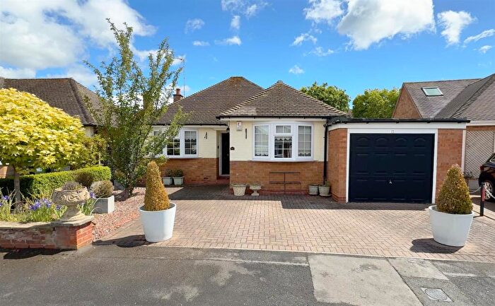 2 Bedroom Detached Bungalow For Sale In Waterloo Drive, Stratford-Upon-Avon, CV37