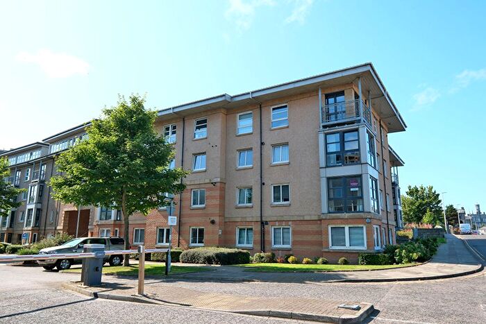 1 Bedroom Flat For Sale In Bannermill Place, The Beach, Aberdeen, AB24