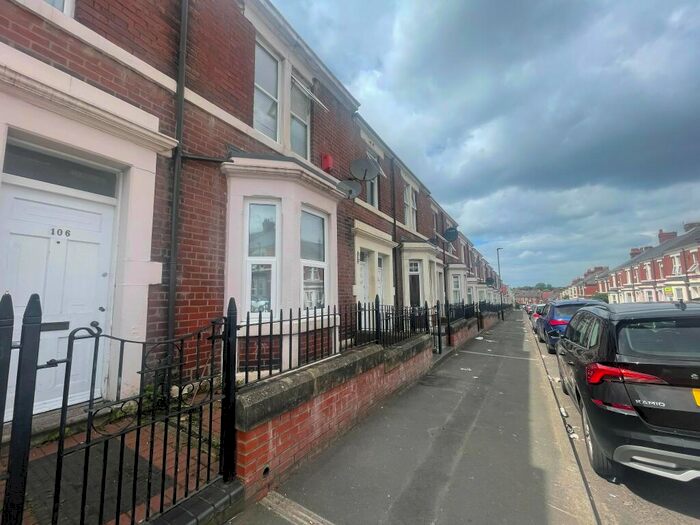 2 Bedroom Flat To Rent In Fenham, Newcastle Upon Tyne, NE4