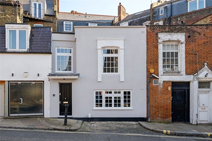 2 Bedroom Terraced House To Rent In Holly Bush Vale, London, NW3