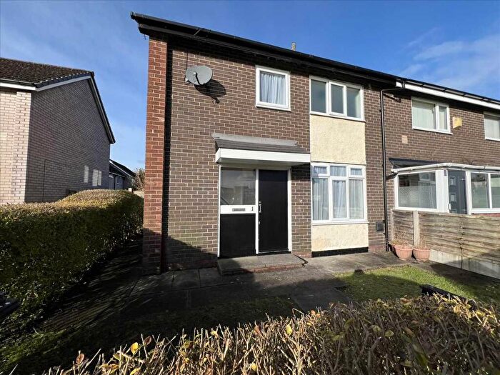 2 Bedroom End Of Terrace House For Sale In , Collier Walk, Hyde, SK14