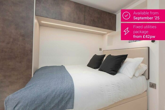 Apartment To Rent In Artillery House, Studio Apartment, M3