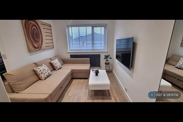 1 Bedroom Flat To Rent In Humphris Street, Warwick, CV34