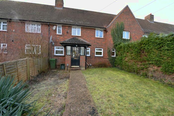 2 Bedroom Flat To Rent In Brocas Drive, South View, Basingstoke, RG21