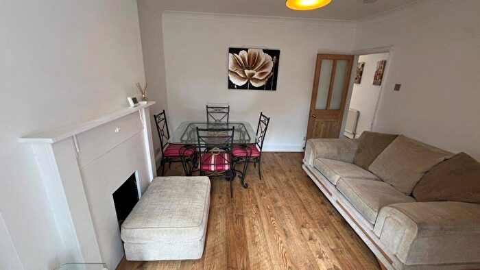 3 Bedroom House To Rent In York Road, Canterbury, CT1