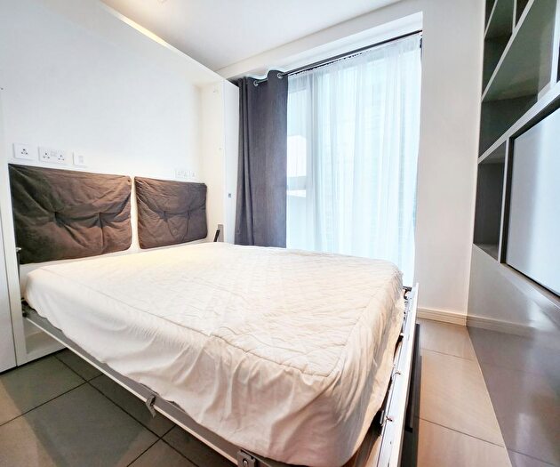 Studio To Rent In Brock Street, NW1