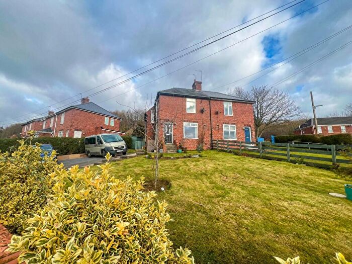 3 Bedroom Semi-Detached House For Sale In South Avenue, Shadforth, Durham, DH6
