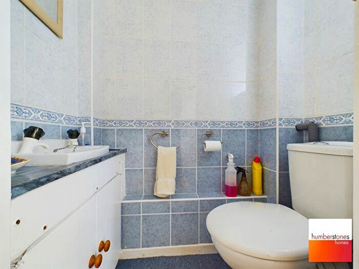3 Bedroom Terraced House For Sale In Highfield Lane, Quinton, B32