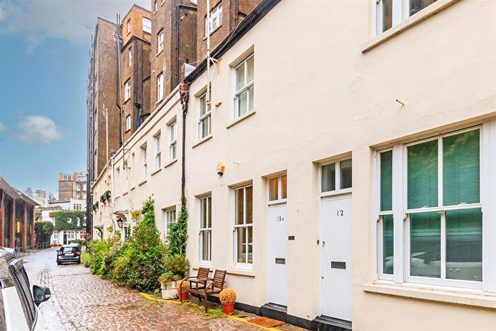 2 Bedroom Mews To Rent In Mcleods Mews, South Kensington, SW7