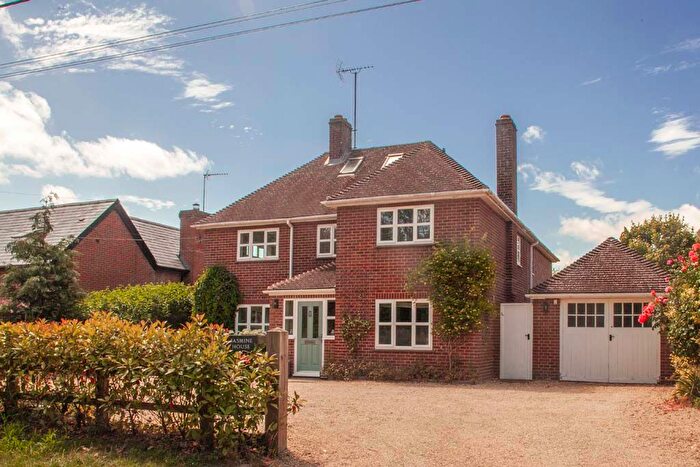 5 Bedroom Detached House For Sale In Jasmine House, Brightwell Cum Sotwell, OX10