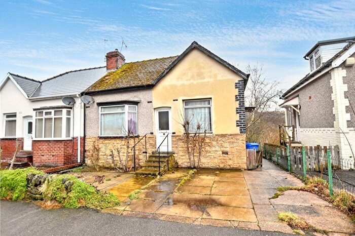 2 Bedroom Bungalow For Sale In Smithy Moor Avenue, Stocksbridge, Sheffield, South Yorkshire, S36