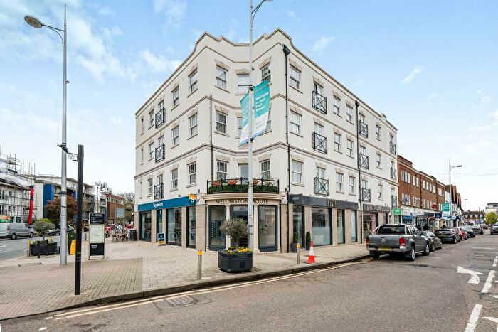 1 Bedroom Apartment To Rent In Walton-on-Thames, Surrey, KT12