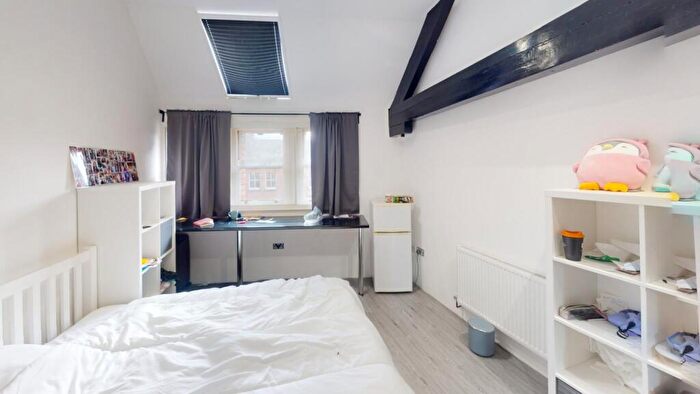 6 Bedroom Terraced House To Rent In Flat Barker Gate, Nottingham, Nottinghamshire, NG1