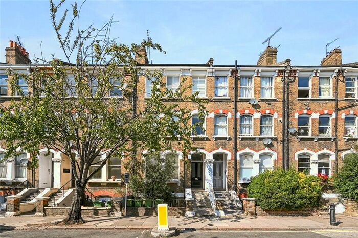1 Bedroom Flat To Rent In Netherwood Road, Brook Green, London, W14