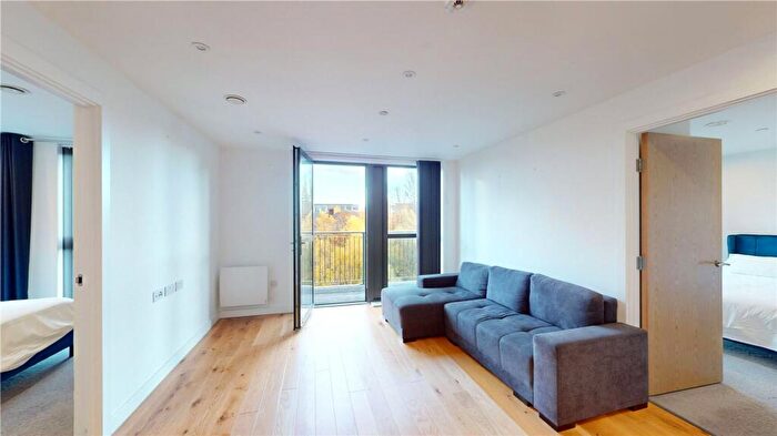 2 Bedroom Apartment To Rent In Communication Row, Birmingham, B15