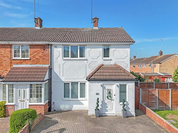 2 Bedroom End Of Terrace House For Sale In Hutton Drive, Hutton, Brentwood, CM13