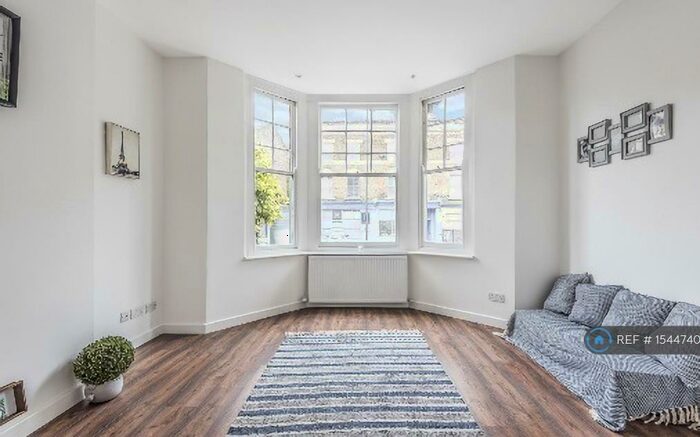 1 Bedroom Flat To Rent In A, London, SE13