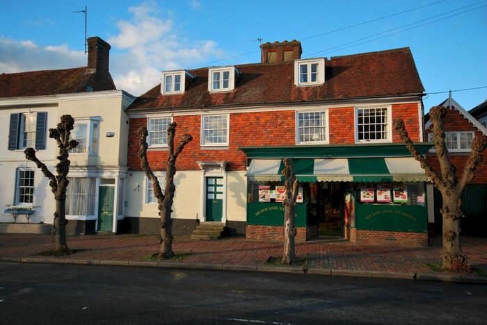 2 Bedroom Flat To Rent In Oxenbridge Row, High Street, Etchingham, TN19