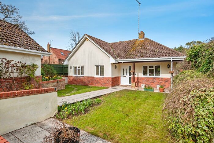 4 Bedroom Detached House For Sale In Mill View Close, Mundesley, Norwich, NR11