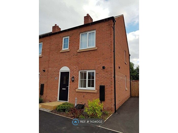 3 Bedroom End Of Terrace House To Rent In Geneva Way, Stoke-On-Trent, ST8