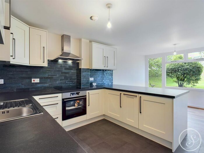 3 Bedroom Terraced House To Rent In Newton Garth, Leeds, LS7