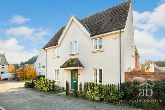 3 Bedroom Semi-Detached House To Rent In Bull Drive, Kesgrave, Ipswich IP5