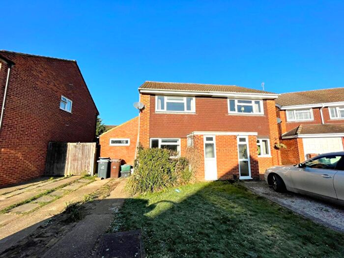 2 Bedroom Semi Detached House To Rent In Chapman Road, Coreys Mill, Stevenage, SG1