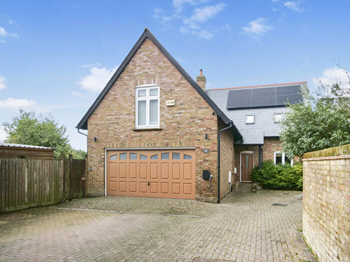 4 Bedroom Detached House For Sale In Deweys Place, Donhead St Mary, SP7