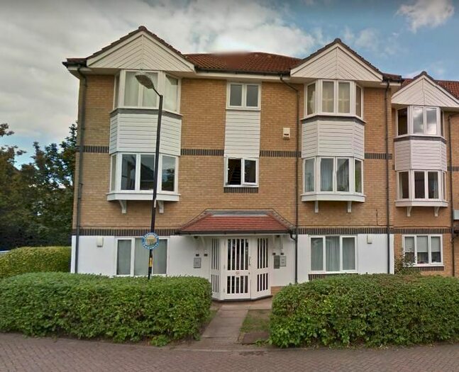 2 Bedroom Flat To Rent In Sheppard Drive, South Bermondsey, SE16