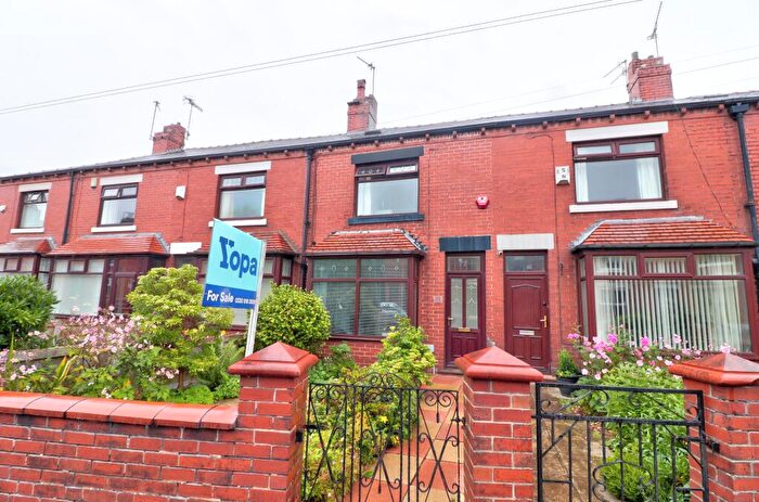 2 Bedroom Terraced House For Sale In Spring Lane, Oldham, OL4