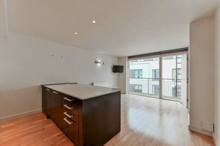 2 Bedroom Terraced House To Rent In Audora Court, Crouch End, London, N8