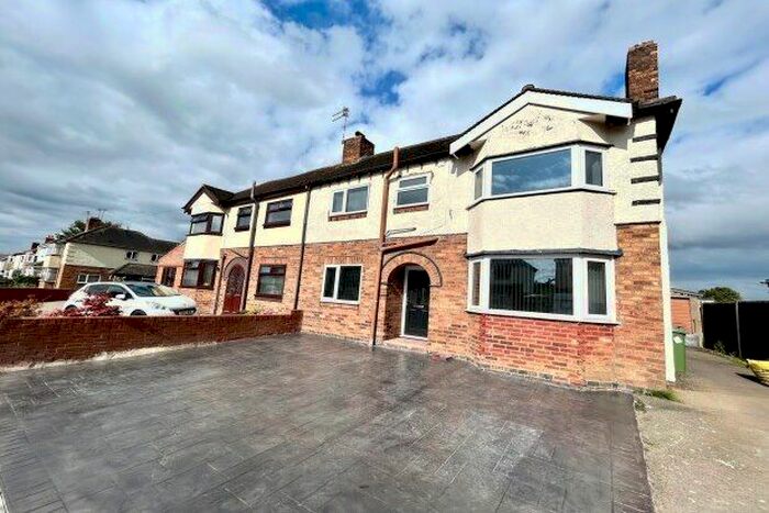 3 Bedroom Property To Rent In Southlea Avenue, Leamington Spa, CV31