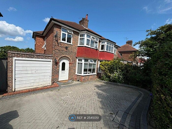 3 Bedroom Semi-Detached House To Rent In Ingleboro Drive, Purley, CR8