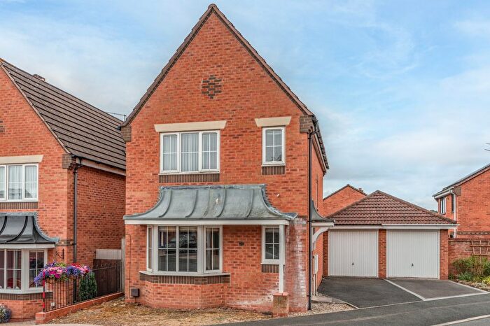 2 Bedroom Detached House For Sale In Shireland Lane, Brockhill, Redditch, B97