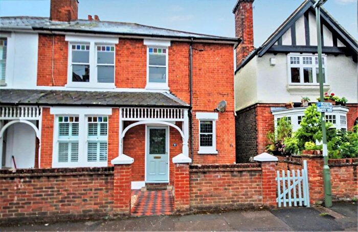 2 Bedroom Maisonette To Rent In Wherwell Road, Guildford, GU2