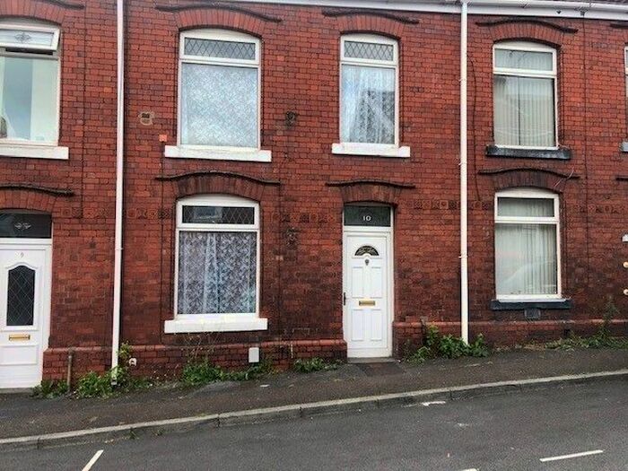 3 Bedroom Property To Rent In Bedford Street, Morriston, Swansea, SA6
