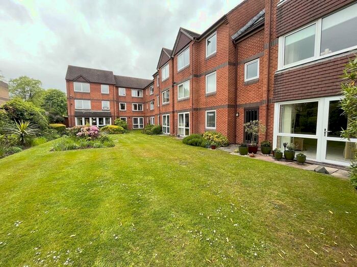 Flats for sale in Harbinger Road, B38