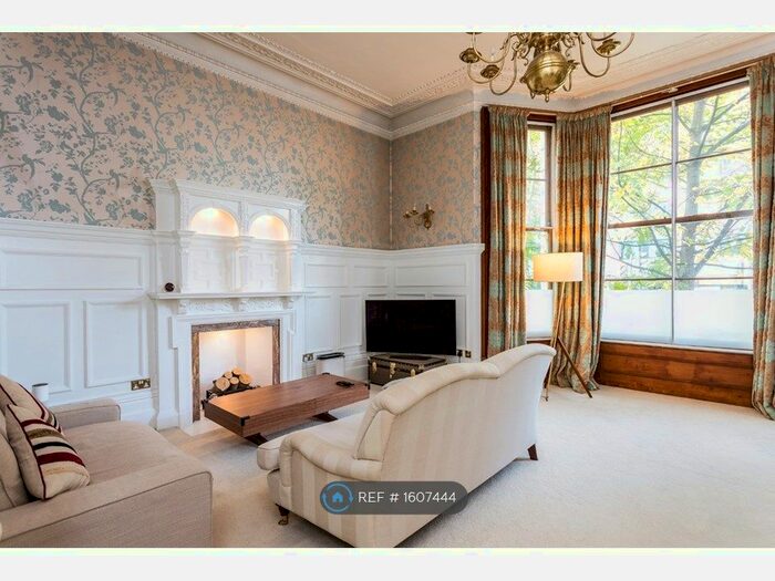 2 Bedroom Flat To Rent In Cromwell Road, London, SW5