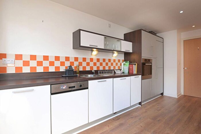 2 Bedroom Flat For Sale In East Pilton Farm Wynd, Edinburgh, EH5