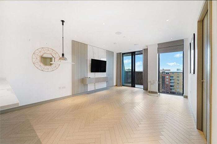 2 Bedroom Flat To Rent In The Compton, Lodge Road, NW8