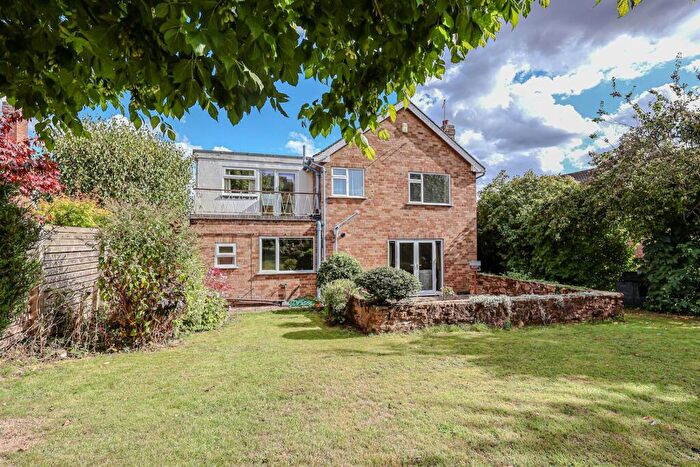 4 Bedroom Detached House For Sale In Langham Drive, Burton Joyce, Nottingham, NG14