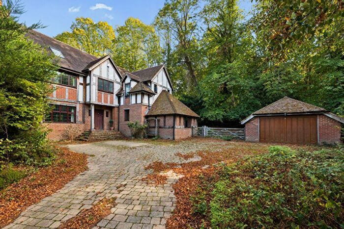 6 Bedroom Detached House For Sale In Orchard Hill, Windlesham, Surrey, GU20