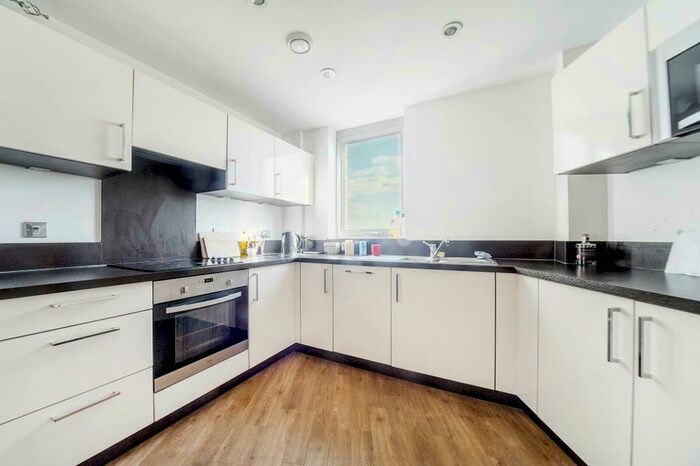 2 Bedroom Flat To Rent In Elmira Street, Renaissance, Lewisham, SE13