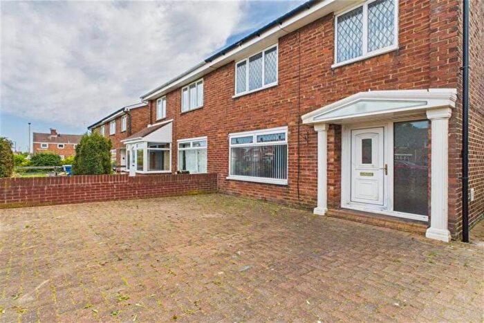 3 Bedroom Semi-Detached House To Rent In Nevinson Avenue, South Shields, NE34