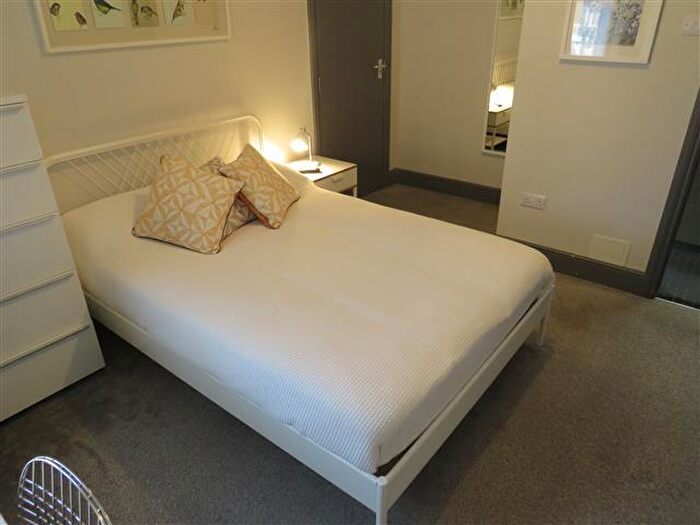 1 Bedroom Terraced House To Rent In Garland Road, Poole, BH15