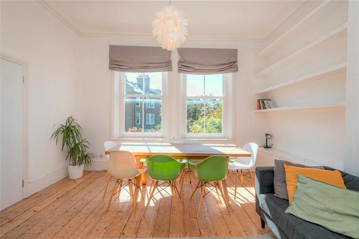 3 Bedroom Flat To Rent In St. Marks Road, London, W10