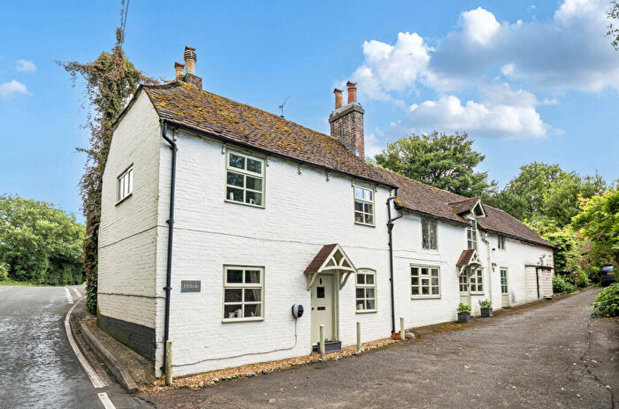 4 Bedroom Detached House For Sale In South Hill, Droxford, Southampton, Hampshire, SO32