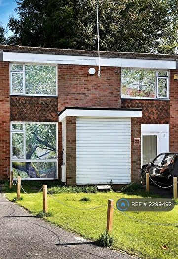 7 Bedroom Terraced House To Rent In Sparkford Close, Winchester, SO22